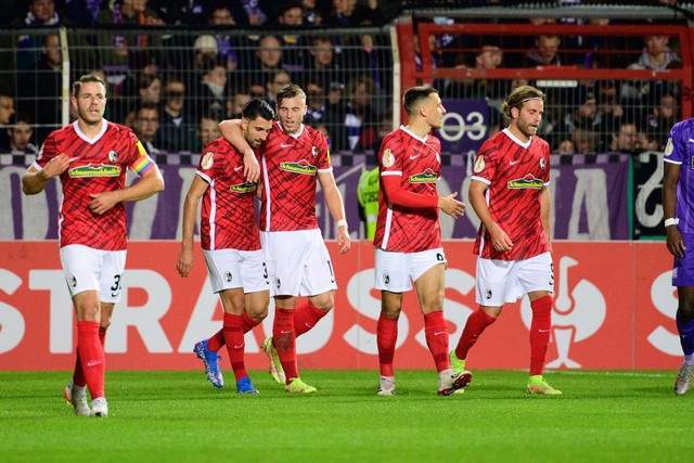 西甲-莱万一射二传菲利克斯破门 巴萨3-0马竞